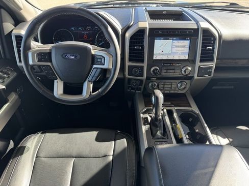 Used 2018 Ford F150 Lariat w/ Equipment Group 502A Luxury image 15