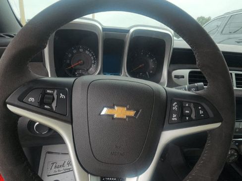 Used 2015 Chevrolet Camaro Z/28 RWD image 10