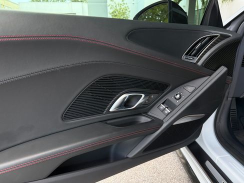 Used 2017 Audi R8 V10 plus AWD/4WD image 28