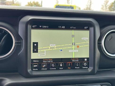 Used 2021 Jeep Wrangler Unlimited Sahara AWD/4WD image 17