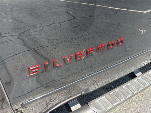 Certified 2018 Chevrolet Silverado 1500 LT AWD/4WD image 29