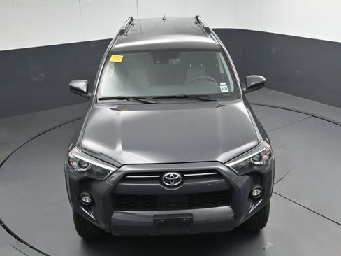 Certified 2024 Toyota 4Runner SR5 image 32