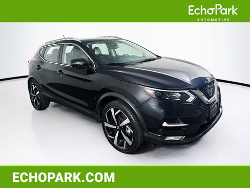 Used 2021 Nissan Rogue Sport SL w/ Premium Package image 1