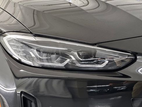 Used 2023 BMW i4 eDrive40 w/ Premium Package RWD image 10