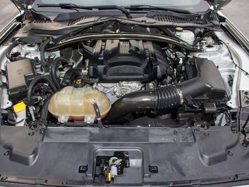 Used 2019 Ford Mustang Premium w/ Ecoboost Performance Package image 30