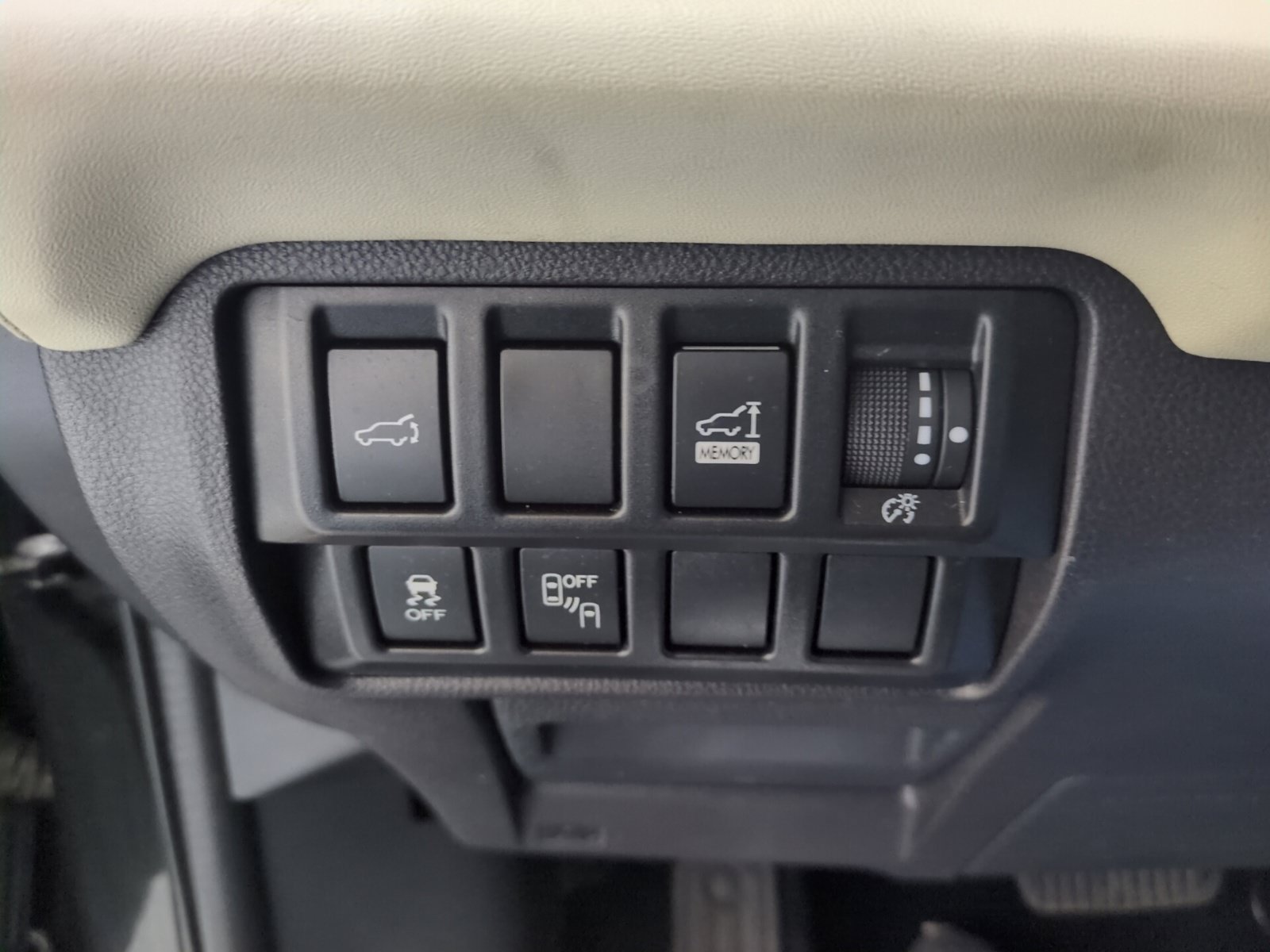 Used 2019 Subaru Ascent Touring w/ Popular Package #2A AWD/4WD image 22