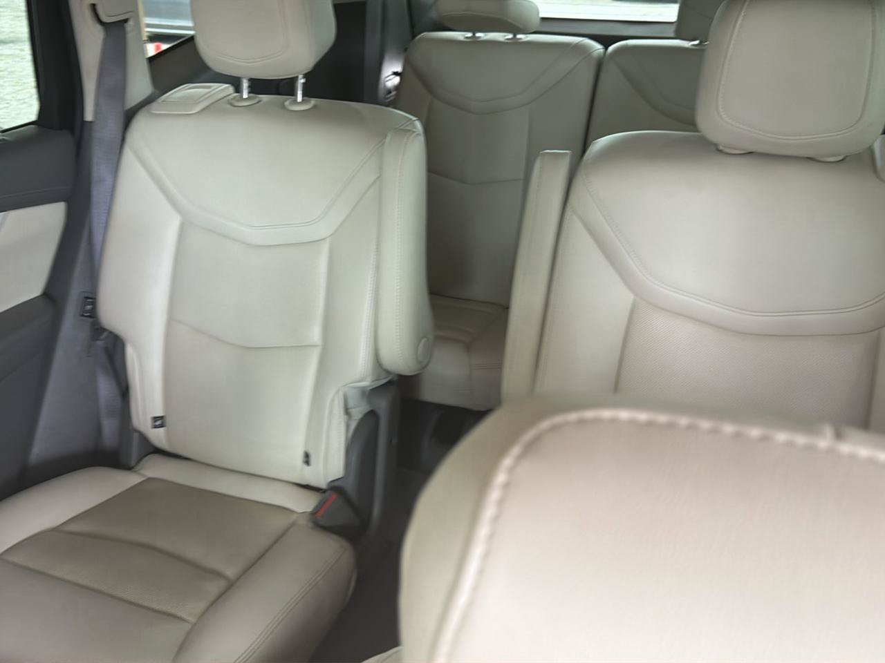 Used 2021 Cadillac XT6 Premium Luxury FWD image 16