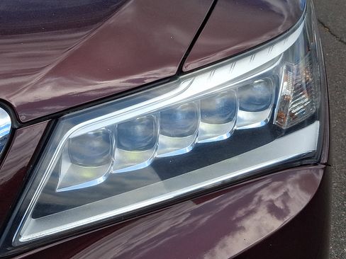 Used 2016 Acura MDX SH-AWD image 9
