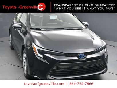 New 2025 Toyota Corolla LE