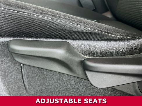 Certified 2024 Chevrolet Colorado LT image 4