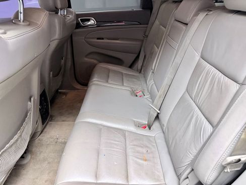 Used 2012 Jeep Grand Cherokee Laredo image 13