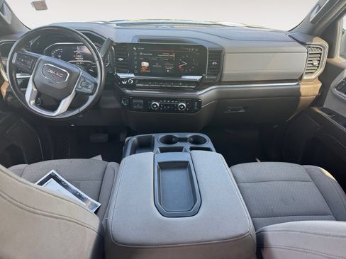 Used 2024 GMC Sierra 1500 SLE w/ Preferred Package AWD/4WD image 10