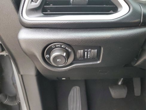 Certified 2020 Chrysler Pacifica Touring-L Plus w/ Advanced Safetytec Group image 29