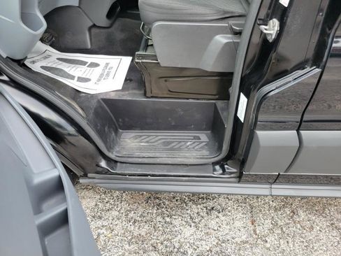 Used 2018 Ford Transit 150 XL RWD image 20