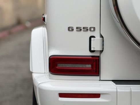New 2026 Mercedes-Benz G 550 image 8