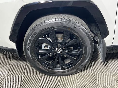 Certified 2024 Toyota RAV4 SE w/ Convenience Package AWD/4WD image 28