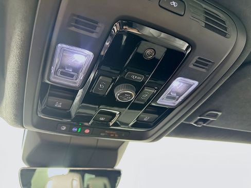 Used 2026 Cadillac Escalade V AWD/4WD image 30