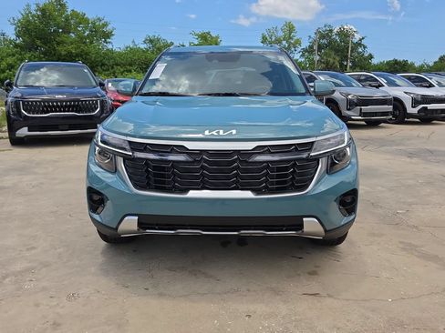 New 2026 Kia Seltos EX FWD image 2