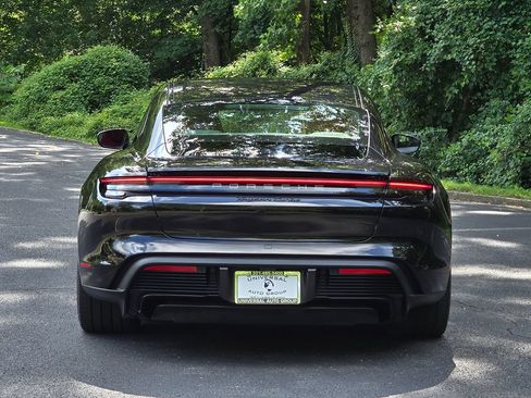 Used 2020 Porsche Taycan Turbo AWD/4WD image 5