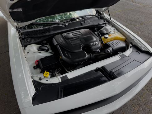 Used 2017 Dodge Challenger SXT Plus RWD image 59