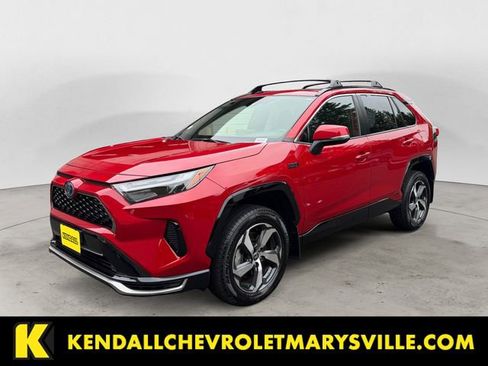 Used 2022 Toyota RAV4 SE w/ Weather & Moonroof Package AWD/4WD image 1