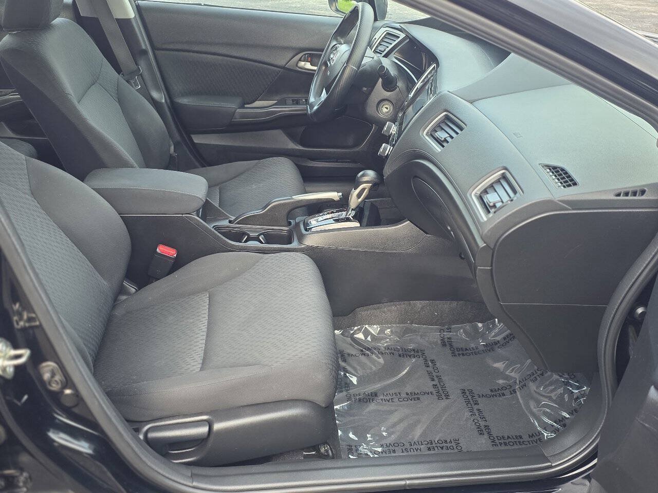 Used 2015 Honda Civic SE image 11