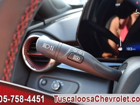 Used 2026 Chevrolet Trax RS w/ Sunroof Package image 29