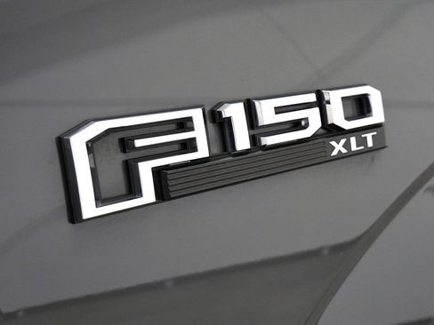 Used 2020 Ford F150 XLT w/ Equipment Group 302A Luxury AWD/4WD image 9
