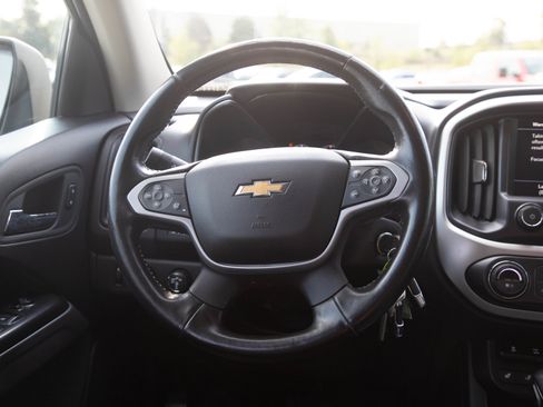 Used 2022 Chevrolet Colorado ZR2 AWD/4WD image 18
