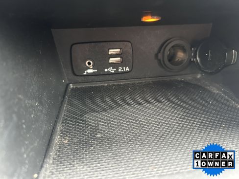 Used 2022 Subaru Crosstrek 2.0i Premium w/ Moonroof Package image 25