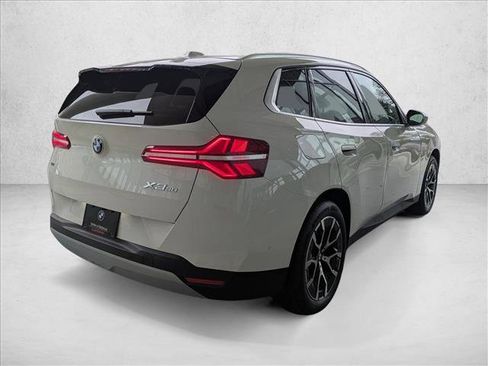 New 2026 BMW X3 xDrive30 w/ Convenience Package image 2