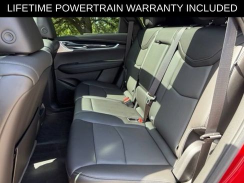 Used 2024 Cadillac XT5 Premium Luxury w/ Technology Package FWD image 10