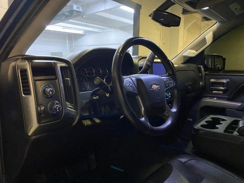 Used 2017 Chevrolet Silverado 1500 LT w/ Texas Edition AWD/4WD image 10