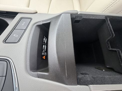 Used 2023 Cadillac XT5 Premium Luxury AWD/4WD image 31