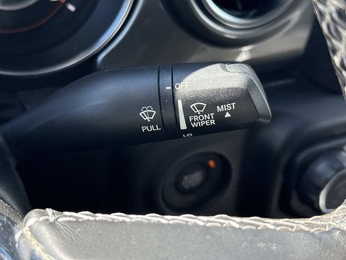 Used 2022 Jeep Wrangler Unlimited Sahara w/ LED Lighting Group AWD/4WD image 24