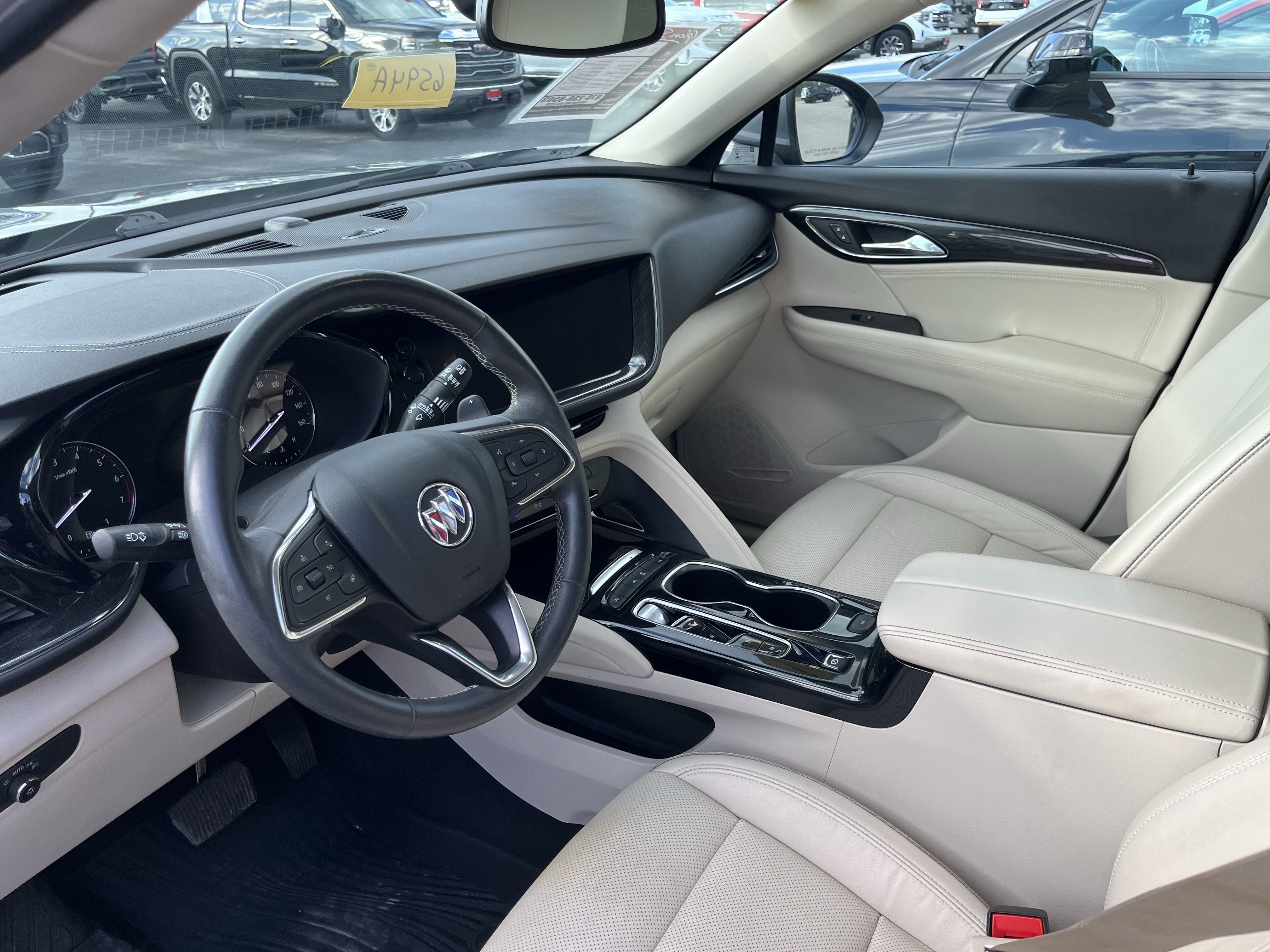 Used 2021 Buick Envision Essence FWD image 2