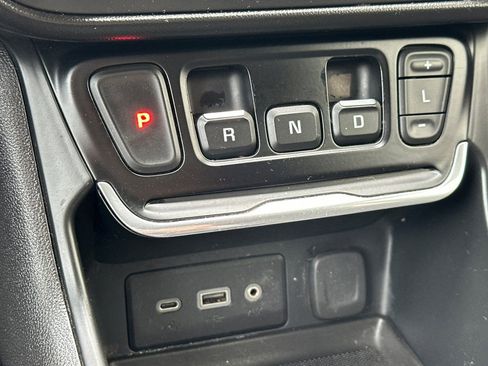 Certified 2021 GMC Terrain SLE image 28