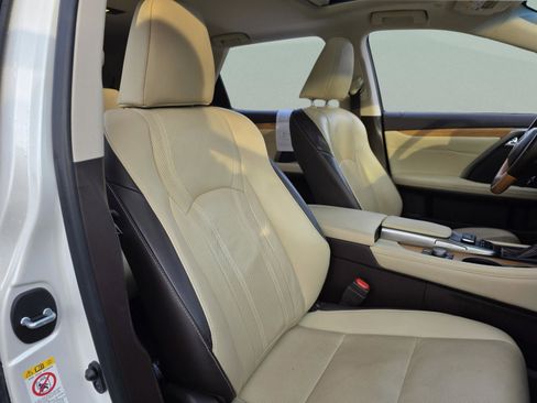 Used 2018 Lexus RX 350L w/ Premium Package image 22