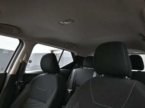 Used 2023 Nissan Kicks SV image 28