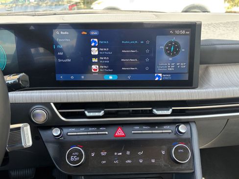 Used 2025 Hyundai Sonata SEL image 17