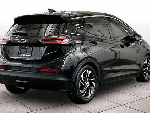 Used 2022 Chevrolet Bolt LT image 13