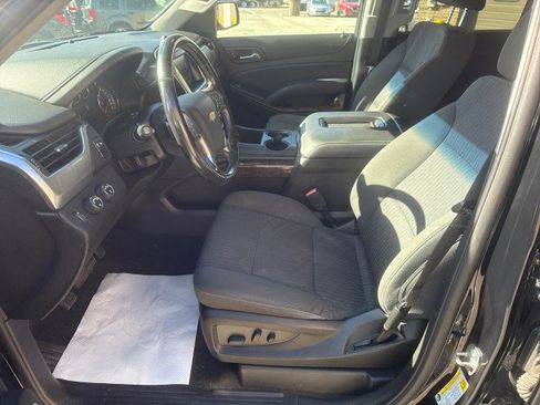 Used 2018 Chevrolet Suburban LS image 11