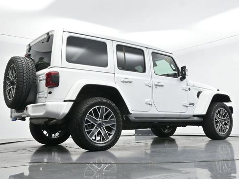 Used 2024 Jeep Wrangler High Altitude AWD/4WD image 56