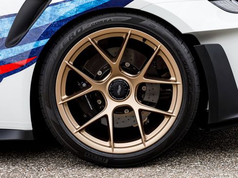 Used 2025 Porsche 911 GT3 RS image 19