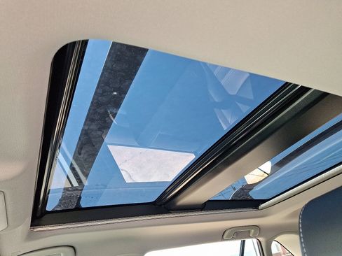 Used 2024 Toyota RAV4 Limited image 21