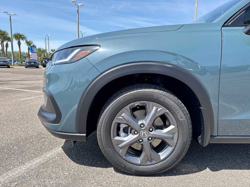New 2026 Honda HR-V LX image 18