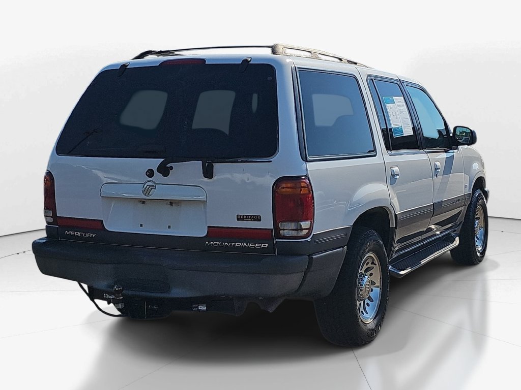 Used 2001 Mercury Mountaineer AWD V8 image 6