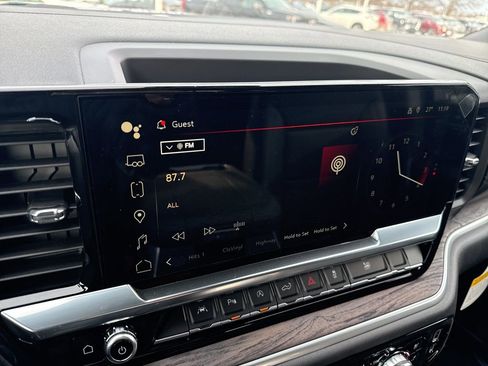 New 2026 GMC Sierra 1500 SLT w/ SLT Premium Plus Package image 12