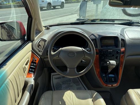Used 1999 Lexus RX 300 4WD image 22