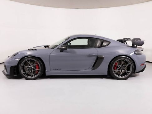 Used 2023 Porsche 718 Cayman GT4 RS image 3